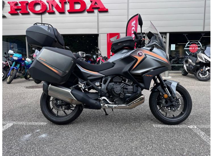 HONDA NT1100