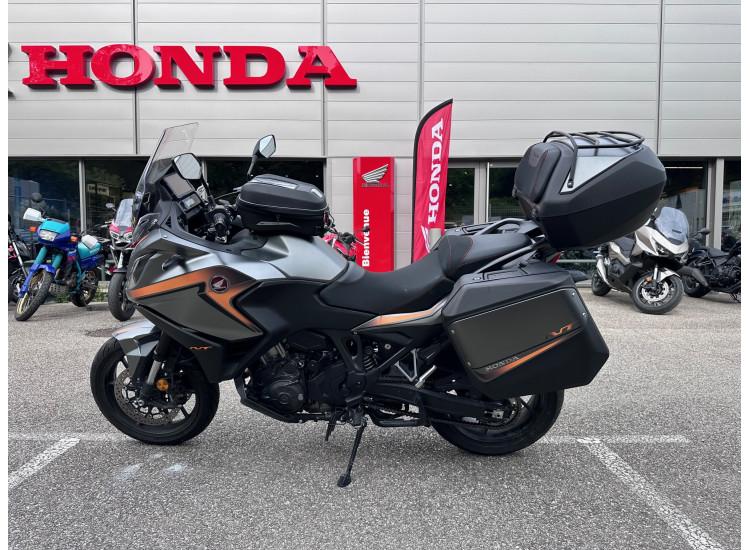 HONDA NT1100