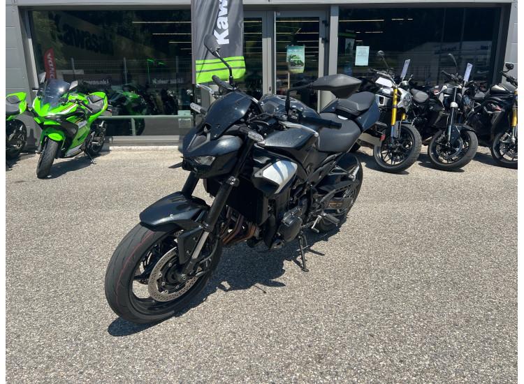 KAWASAKI Z900