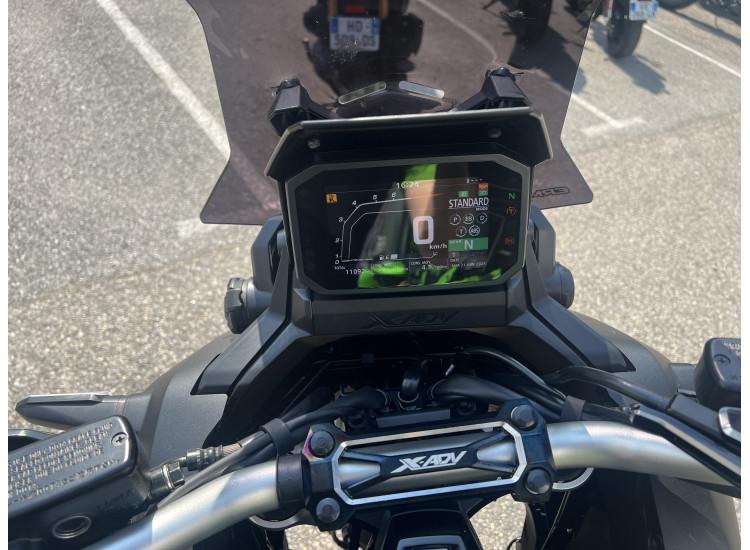 HONDA X-ADV 750