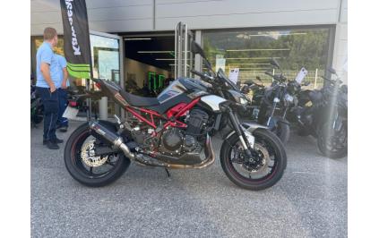 KAWASAKI Z 900