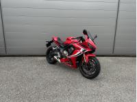 HONDA CBR 650 R