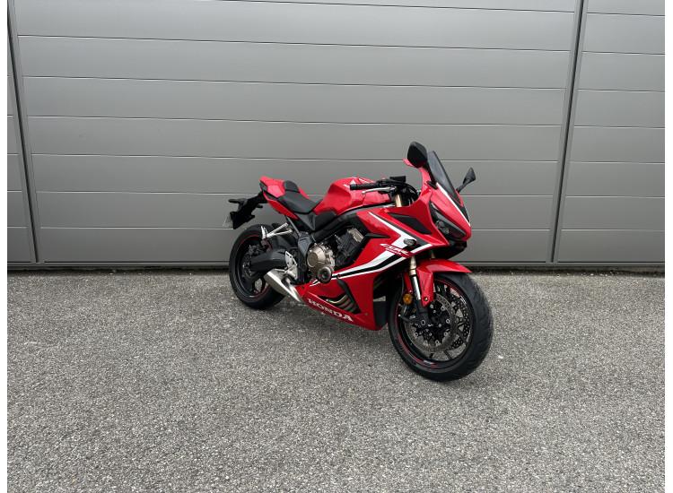 HONDA CBR 650 R
