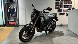 HONDA CB650R E-CLUTCH