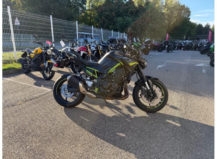 KAWASAKI Z900