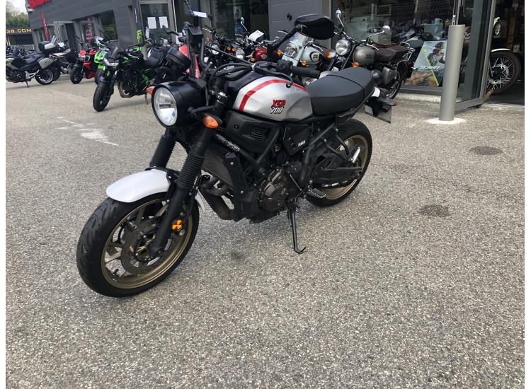 YAMAHA XSR 700 TRIBUTE