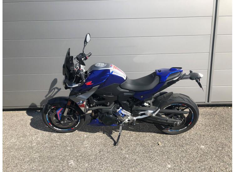 BMW F900 R