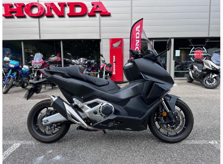 HONDA FORZA 750