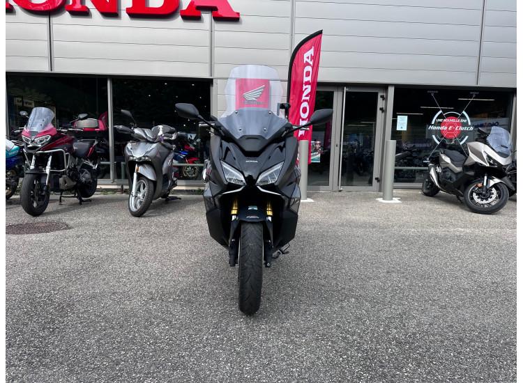 HONDA FORZA 750