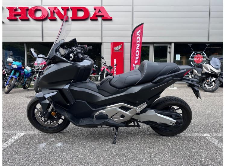 HONDA FORZA 750