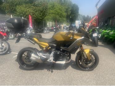 BMW F900XR