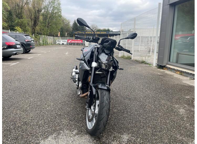 BMW F900 R