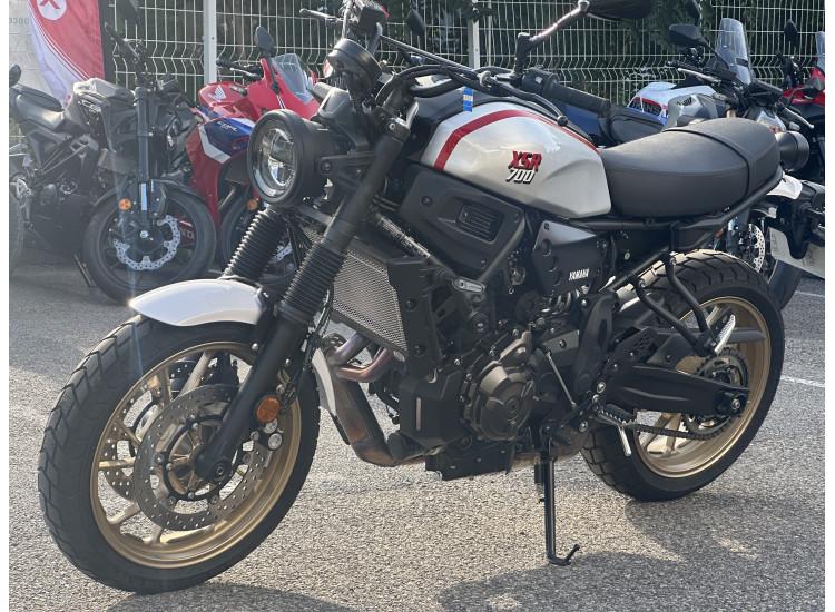 YAMAHA XSR 700 X TRIBUTE EDITION
