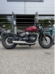 Triumph bobber Bonneville