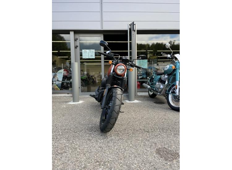 HYOSUNG BOBBER 125 EVO