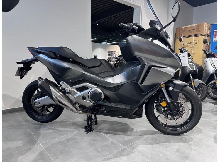 HONDA FORZA 750