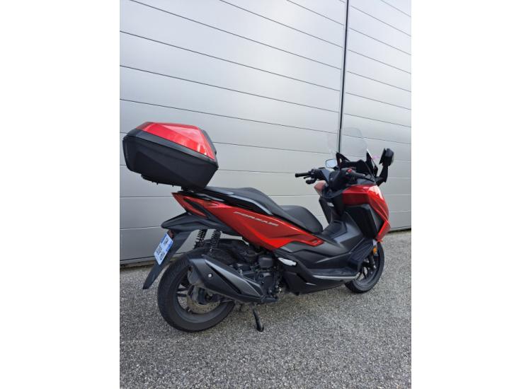 HONDA FORZA 350