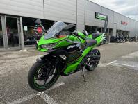 KAWASAKI NINJA 400